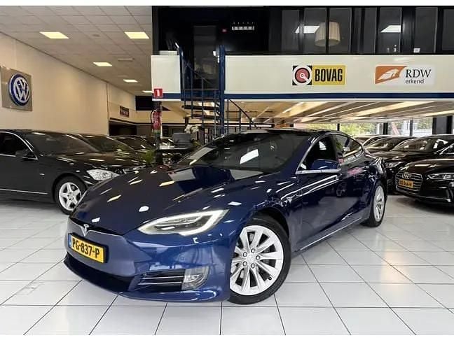 Blauw Gebruikt 2017 Tesla Model S Sedan | € 19.950 (Goede deal) - Afbeelding 1/4