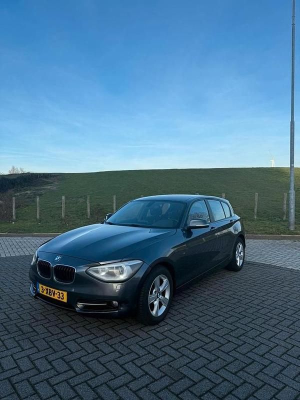 Grijs Occasion 2014 BMW 116 Executive Hatchback | € 8.200 (Goede deal) - Afbeelding 1/4