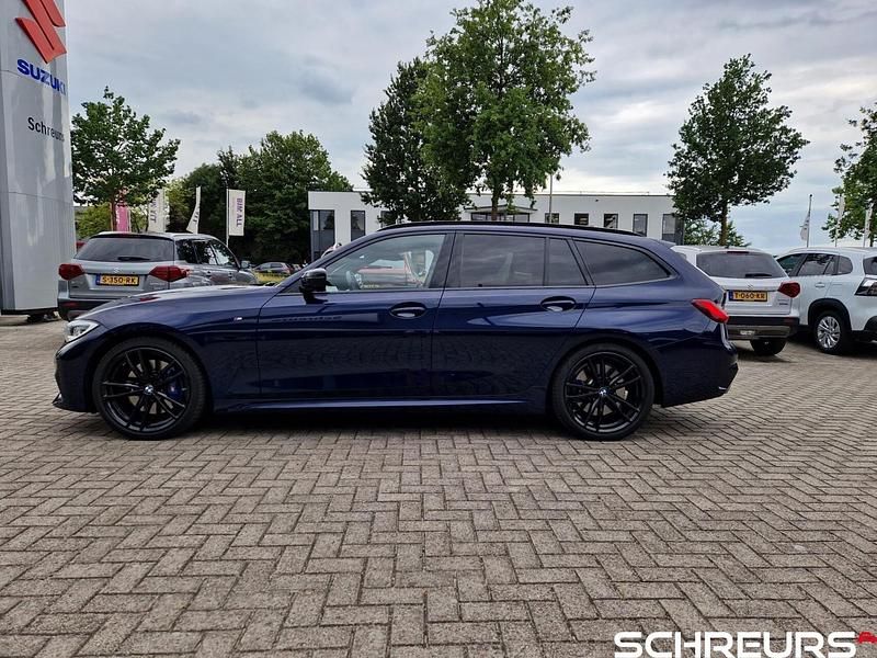 Blauw Gebruikt 2020 BMW 330 Executive Stationwagen | € 37.500 (Duur) - Afbeelding 1/4