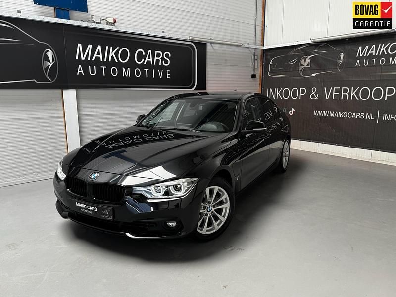 Zwart Occasion 2016 BMW 330 Executive Sedan | € 19.995 (Super prijs) - Afbeelding 1/4