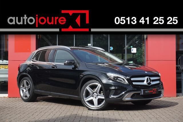 Zwart Gebruikt 2015 Mercedes GLA200 Ambition SUV | € 13.999 (Eerlijke prijs) - Afbeelding 1/4