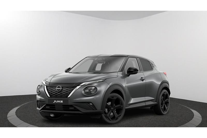 Two tone gunmetal grey / dak carbon black (grijs metallic) Nieuw 2025 Nissan Juke Enigma SUV | € 29.510 - Afbeelding 1/4