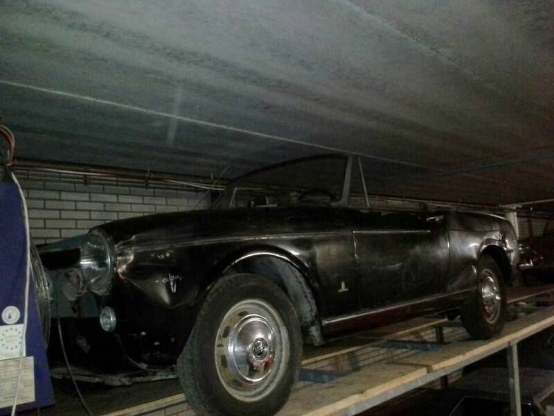 Zwartblack Gebruikt 1964 Fiat 1500 Cabriolet | € 9.250 - Afbeelding 1/4