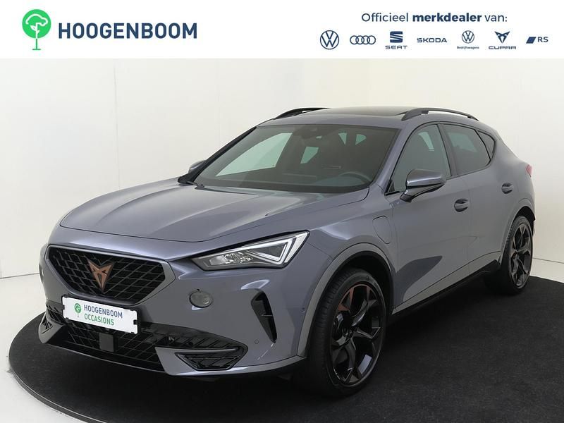 Grijs Gebruikt 2024 Cupra Formentor VZ SUV | € 36.450 (Duur) - Afbeelding 1/4