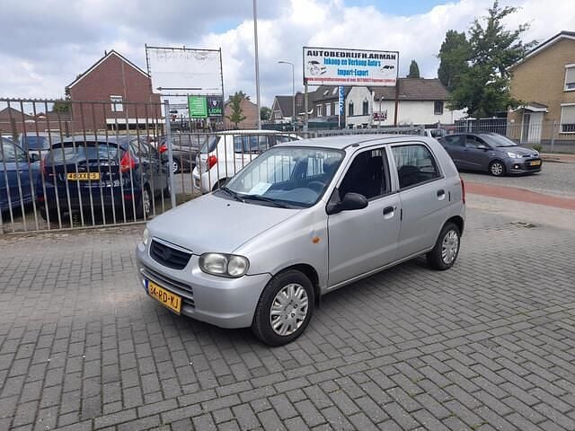 Grijs Gebruikt 2005 Suzuki Alto GLX Hatchback | € 1.295 (Eerlijke prijs) - Afbeelding 1/4