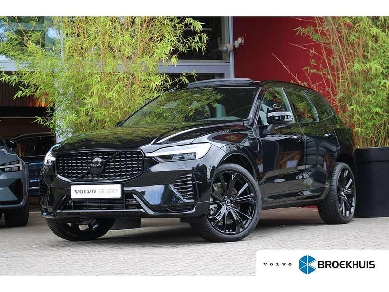 Zwart Nieuw 2025 Volvo XC60 Plus SUV | € 66.900 - Afbeelding 1/4