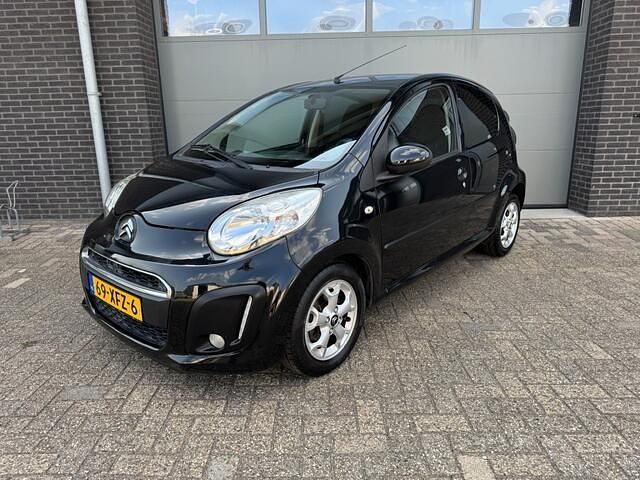 Zwart Gebruikt 2012 Citroën C1 Exclusive Hatchback | € 3.450 (Eerlijke prijs) - Afbeelding 1/4