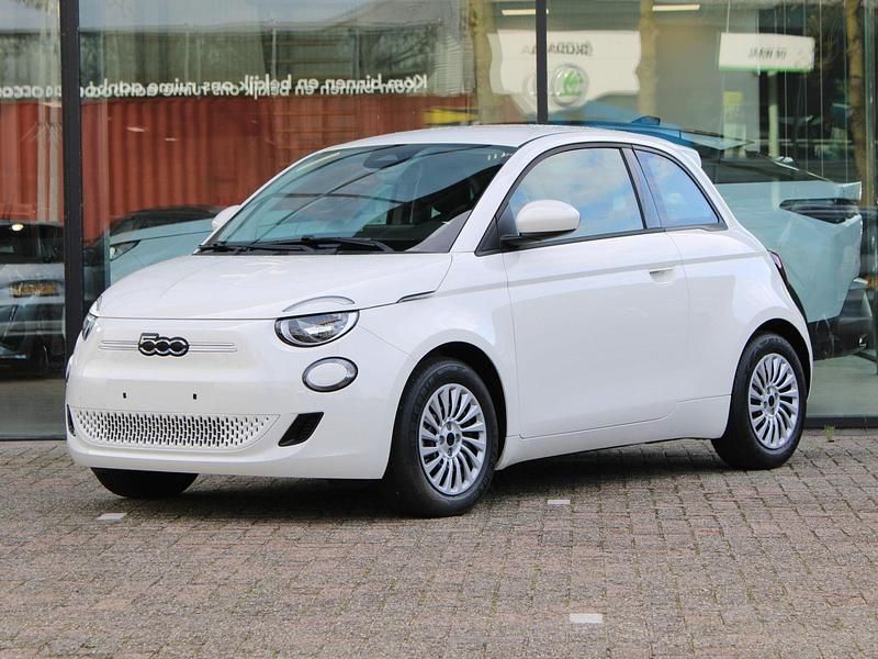Nieuw Fiat 500e Red 69 kW (95 PK) 2025 Wit Hatchback
