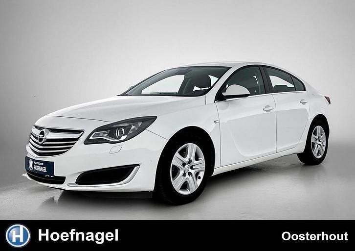 Gebruikt 2015 Opel Insignia Edition | € 12.400 (Goede deal) - Afbeelding 1/4