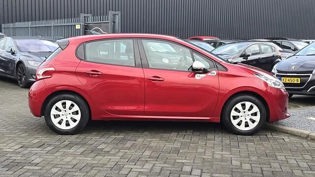 Occasion Peugeot 208 68 PK (50 kW) 2014 Rood Hatchback