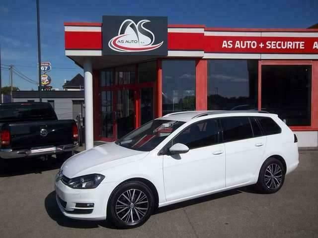 Wit Occasion 2016 VW Golf VII Allstar Stationwagen | € 12.790 (Eerlijke prijs) - Afbeelding 1/4