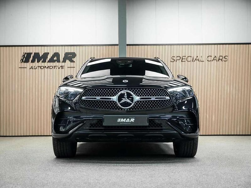 Occasion Mercedes GLC300e AMG line 313 PK (230 kW) 2022 Zwart (metallic) SUV