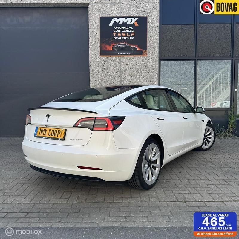 Wit Gebruikt 2022 Tesla Model 3 Long Range AWD Sedan | € 28.999 (Goede deal) - Afbeelding 1/4