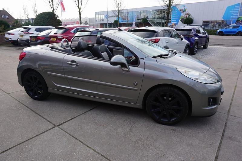 Occasion Peugeot 207 Roland Garros 120 PK (88 kW) 2010 Grijs Cabriolet