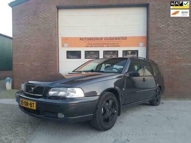 Zwart Gebruikt 1999 Volvo V70 Stationwagen | € 1.195 (Eerlijke prijs) - Afbeelding 1/4