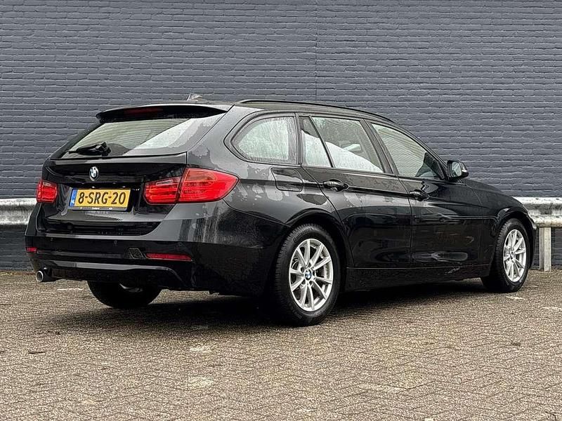 Occasion BMW 318 Executive 143 PK (105 kW) 2013 Zwart Stationwagen