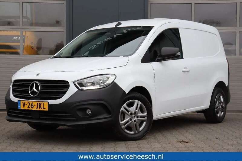 Wit Gebruikt 2023 Mercedes Citan 110 Van | € 18.950 (Super prijs) - Afbeelding 1/3