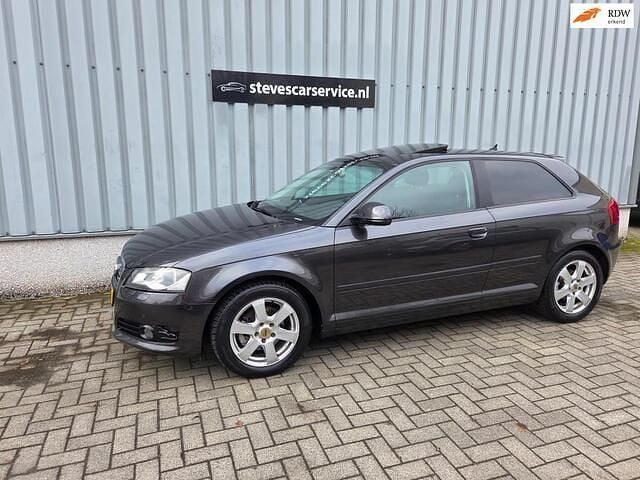 Occasion Audi A3 Attraction 125 PK (91 kW) 2008 Grijs (metallic) Hatchback