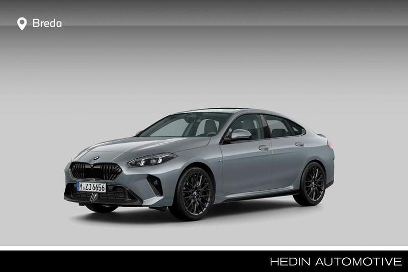 Grijs Gebruikt 2025 BMW 220 M Sport Coupé | € 44.880 - Afbeelding 1/3