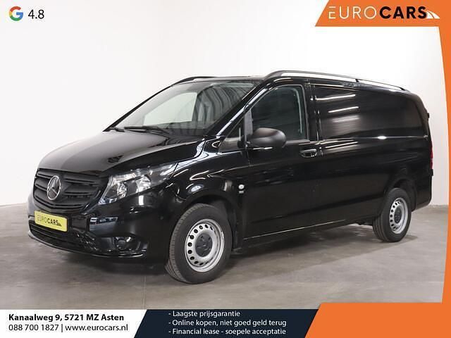 Zwart Gebruikt 2023 Mercedes Vito MPV | € 37.890 (Duur) - Afbeelding 1/4