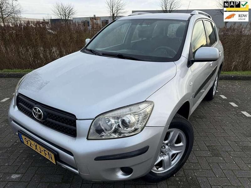 Grijs Gebruikt 2007 Toyota RAV4 Terra SUV | € 7.250 (Super prijs) - Afbeelding 1/4