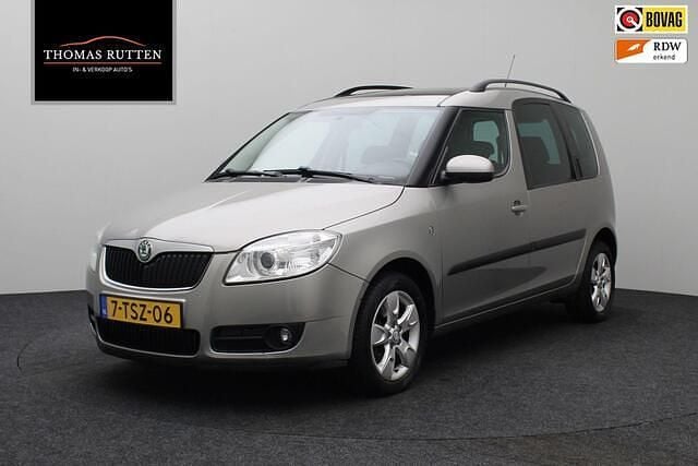 Beige Gebruikt 2010 Skoda Roomster Tour Stationwagen | € 5.950 - Afbeelding 1/4