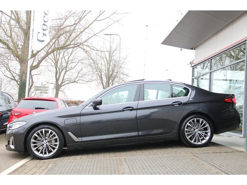 Occasion BMW 530 Executive 184 PK (135 kW) 2021 Grijs Sedan