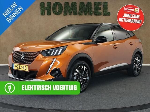Oranje Gebruikt 2021 Peugeot e-2008 GT SUV | € 17.450 (Eerlijke prijs) - Afbeelding 1/3