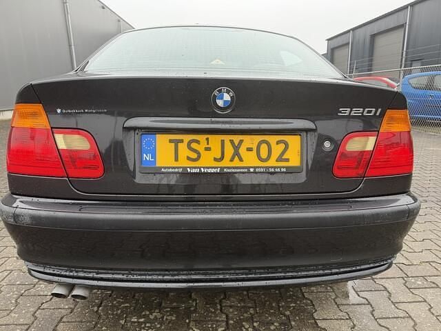 Occasion BMW 320 Executive 150 PK (110 kW) 1998 Zwart Sedan