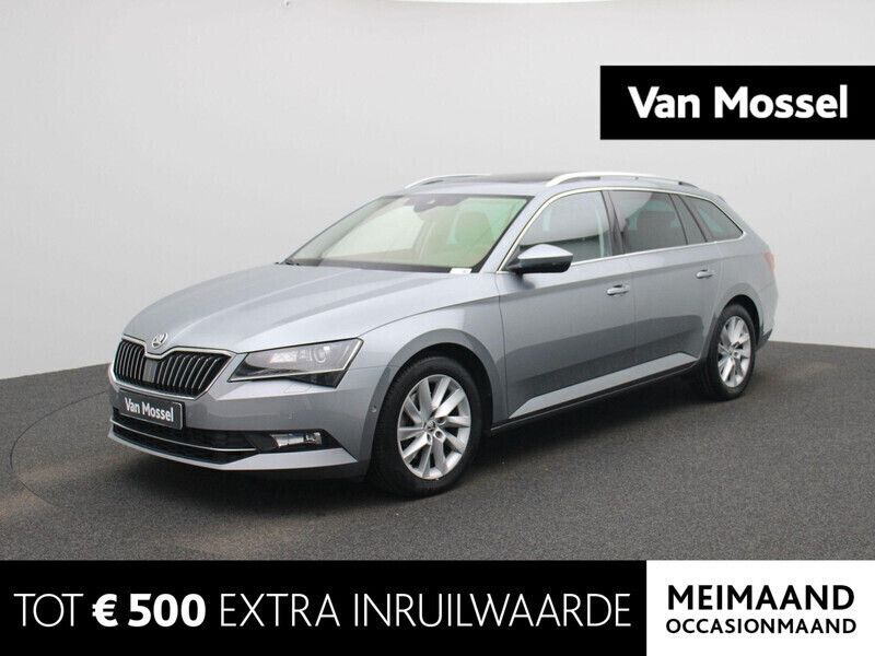 Grijs Gebruikt 2019 Skoda Superb Business Line Stationwagen | € 27.900 (Eerlijke prijs) - Afbeelding 1/4