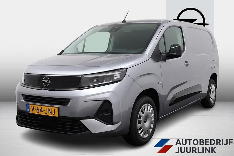 Grijs Gebruikt 2024 Opel Combo MPV | € 24.499 (Duur) - Afbeelding 1/4