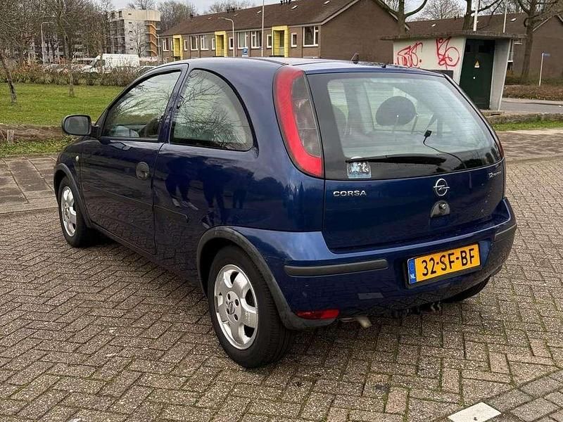 Occasion Opel Corsa 80 PK (58 kW) 2005 Blauw Hatchback