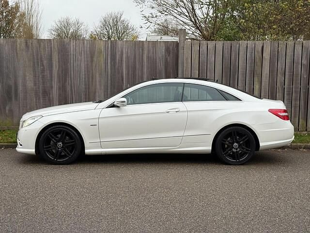Occasion Mercedes E350 AMG line 231 PK (169 kW) 2009 Wit Coupé