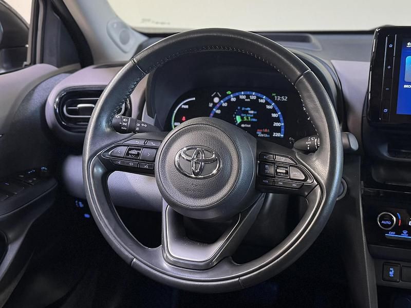 Occasion Toyota Yaris Cross Executive 116 PK (85 kW) 2021 Grijs SUV