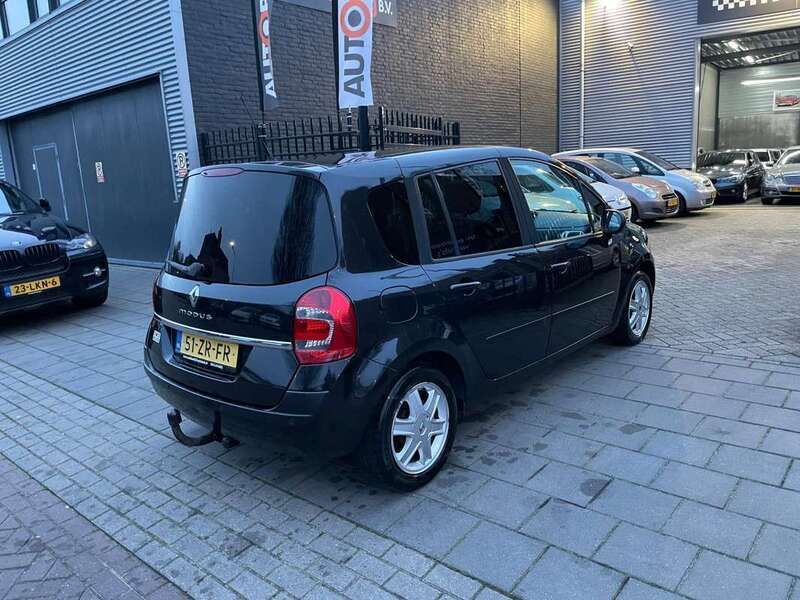 Occasion Renault Grand Modus Dynamique 101 PK (74 kW) 2008 Zwart, metallic lak MPV