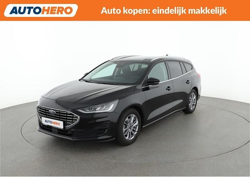 Zwart Occasion 2023 Ford Focus Titanium X Stationwagen | € 21.149 (Super prijs) - Afbeelding 1/4