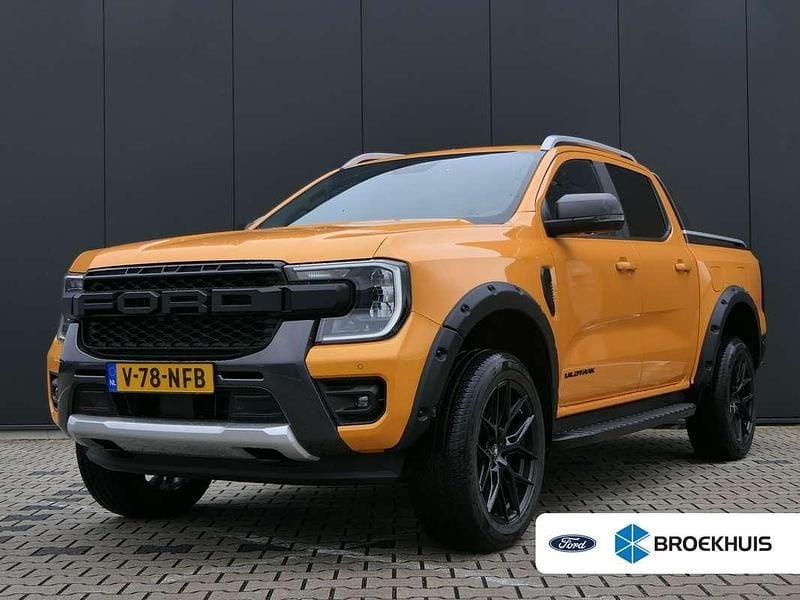 Oranje Gebruikt 2025 Ford Ranger Wildtrack Pickup | € 60.631 - Afbeelding 1/4