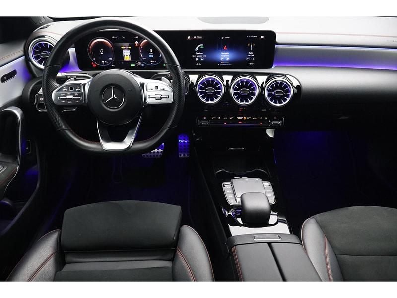 Occasion Mercedes CLA250e AMG line 218 PK (160 kW) 2022 Wit Sedan
