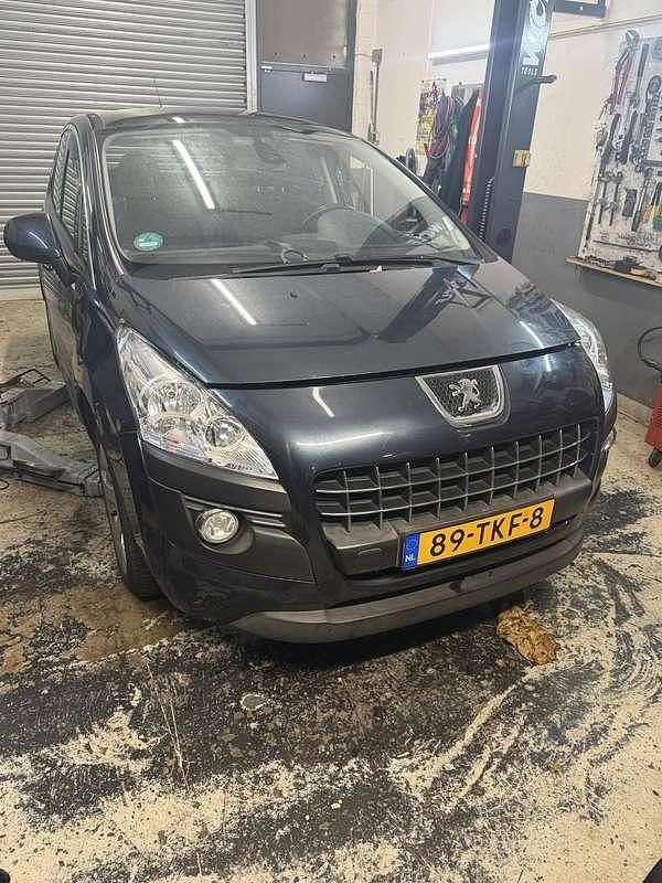 Blauw Gebruikt 2012 Peugeot 3008 Active MPV | € 3.350 (Super prijs) - Afbeelding 1/4
