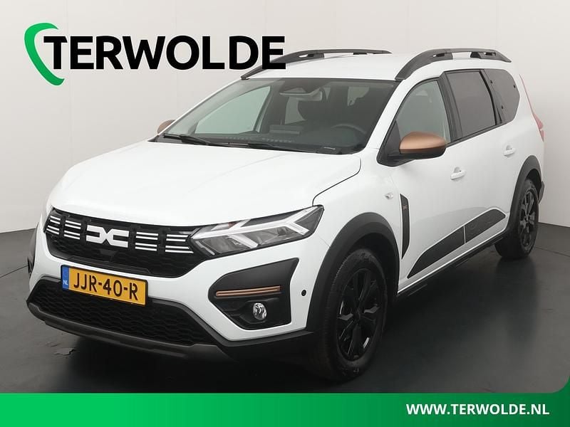 Wit Gebruikt 2025 Dacia Jogger Extreme MPV | € 29.840 (Eerlijke prijs) - Afbeelding 1/4