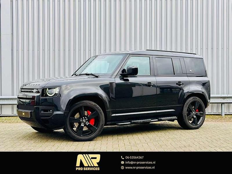 Zwart Gebruikt 2022 Land Rover Defender Stationwagen | € 79.500 - Afbeelding 1/4