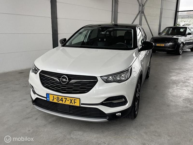 Wit Occasion 2020 Opel Grandland X Business Edition SUV | € 14.500 (Eerlijke prijs) - Afbeelding 1/4