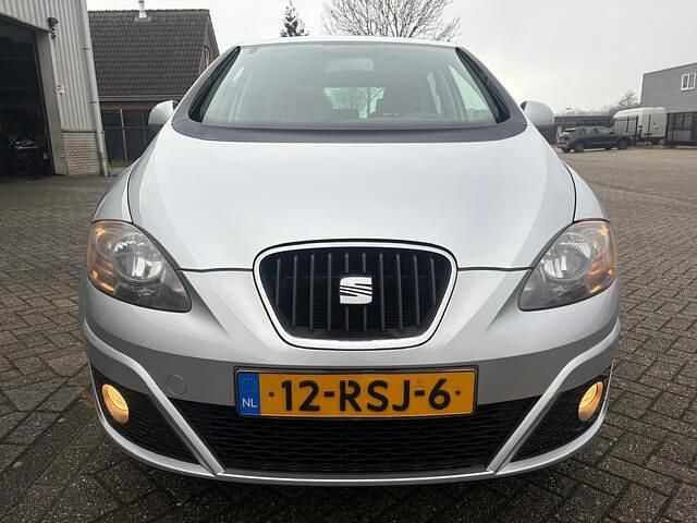 Occasion Seat Altea Ecomotive 105 PK (77 kW) 2011 Grijs (metallic) MPV