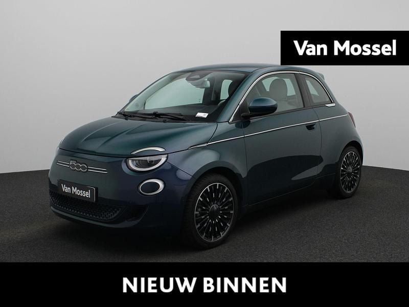Groen Gebruikt 2023 Fiat 500e La Prima Hatchback | € 24.900 (Eerlijke prijs) - Afbeelding 1/4