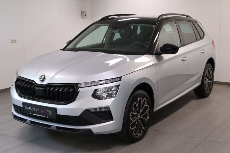 Zilver Gebruikt 2024 Skoda Kamiq Style SUV | € 27.444 (Iets duurder) - Afbeelding 1/4