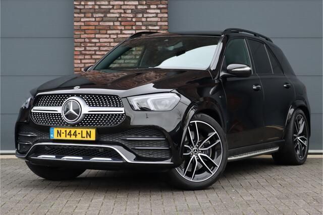 Zwart, metallic lak Gebruikt 2022 Mercedes GLE350 AMG line SUV | € 67.500 (Goede deal) - Afbeelding 1/4