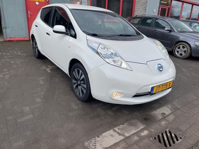 Occasion Nissan Leaf Tekna 80 kW (109 PK) 2016 Wit Hatchback