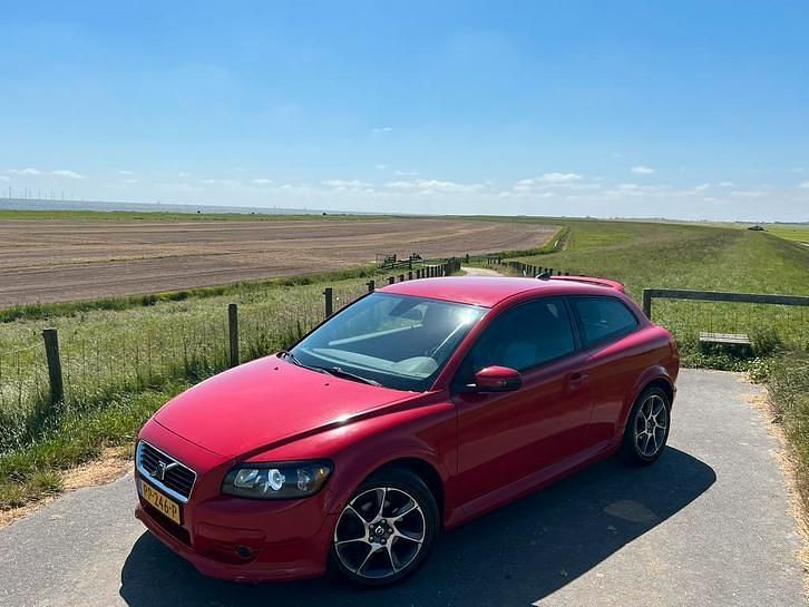 Occasion 2006 Volvo C30 R-Design Hatchback | € 2.500 (Goede deal) - Afbeelding 1/4