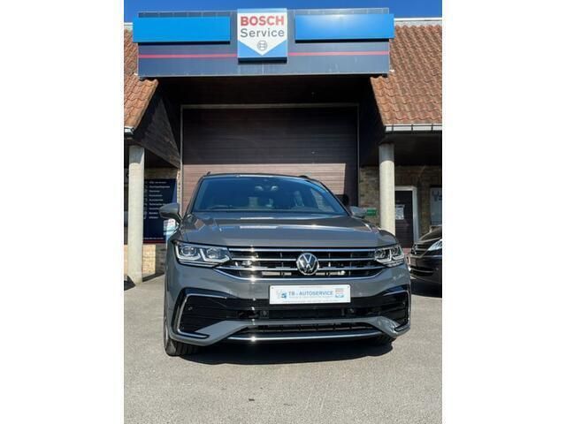 Grijs Gebruikt 2021 VW Tiguan R-line SUV | € 41.490 (Iets duurder) - Afbeelding 1/4
