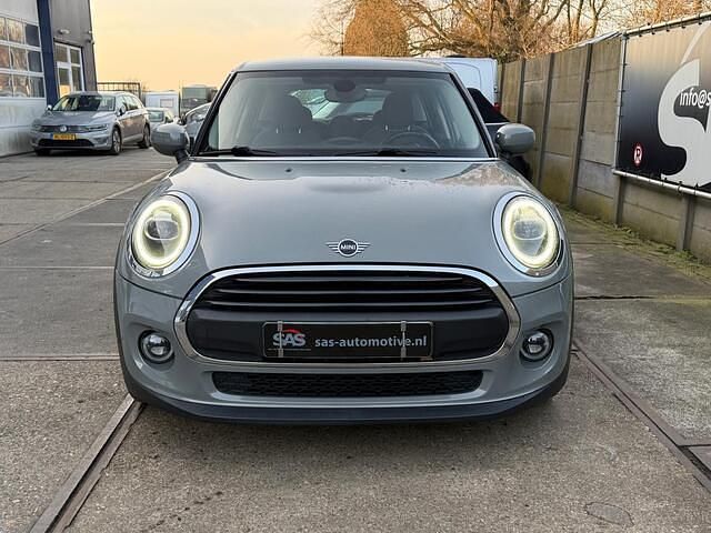 Occasion Mini ONE 102 PK (75 kW) 2019 Grijs (metallic) Hatchback